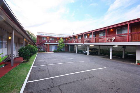 Downs Motel - New South Wales Tourism  10