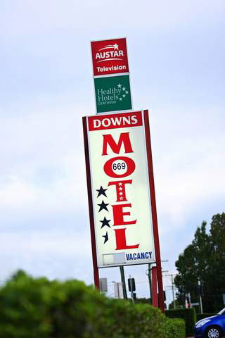 Downs Motel - New South Wales Tourism  11