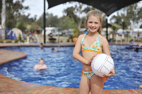 Echuca Holiday Park - New South Wales Tourism  0