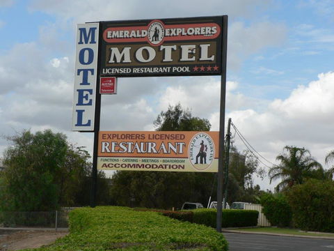 Emerald Explorers Inn - New South Wales Tourism  8