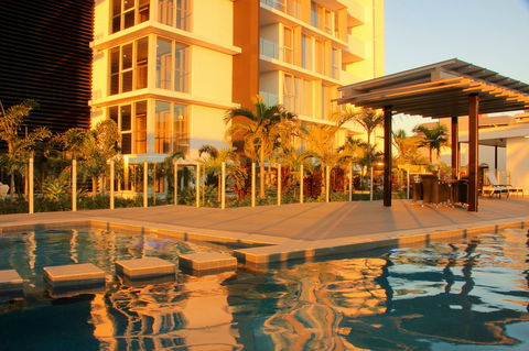 Empire Apartment Hotel - New South Wales Tourism  9