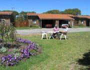 Emu Beach Chalets - New South Wales Tourism  3