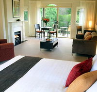 Falls Mountain Retreat - New South Wales Tourism 
