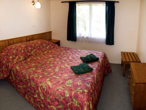 Fletcher Christian Apartments - New South Wales Tourism  1