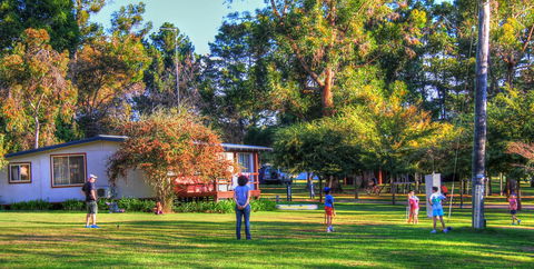 Fontys Pool Caravan Park And Chalets - New South Wales Tourism  9