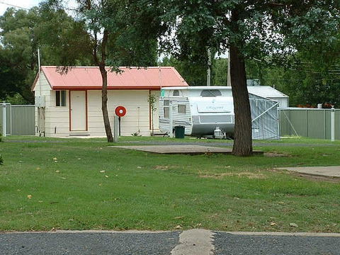 Fossicker Caravan Park - New South Wales Tourism  4