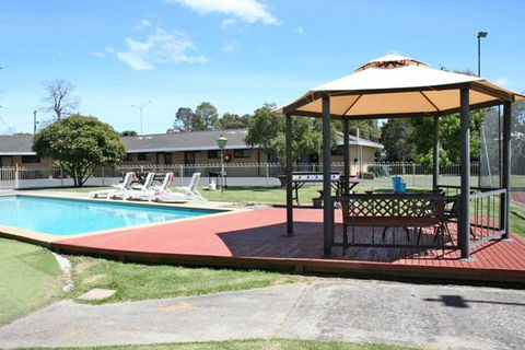 Frankston Motel - New South Wales Tourism  0