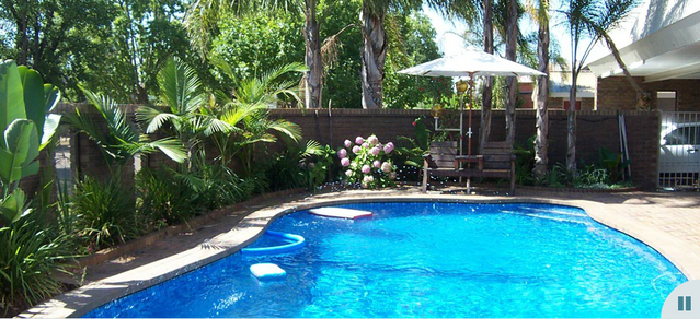 Albury Garden Court Motel - New South Wales Tourism 