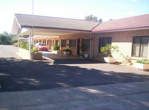 Gilgandra Motel - New South Wales Tourism  0