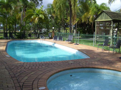 Glenwood Tourist Park And Motel - New South Wales Tourism  3