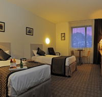 Golden Pebble Hotel - New South Wales Tourism 