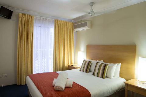 Golden Shores Holiday Club - New South Wales Tourism  1