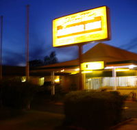Golden West Motor Inn - New South Wales Tourism 