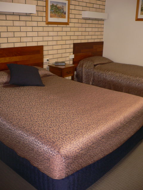Goomeri Motel - New South Wales Tourism  1