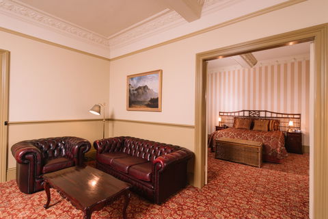 Hadley's Orient Hotel - New South Wales Tourism  5