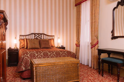 Hadley's Orient Hotel - New South Wales Tourism  7