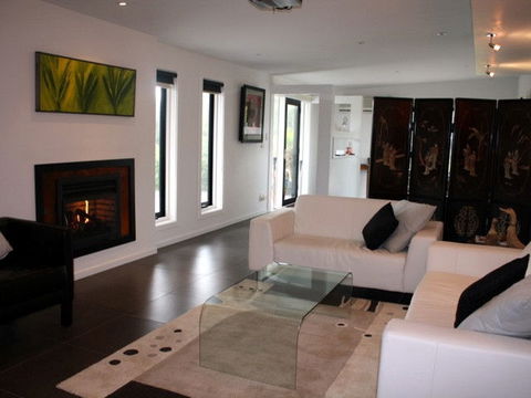 Harmony Bed And Breakfast - New South Wales Tourism  1