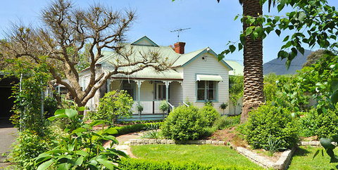 Healesville Garden Homestead - New South Wales Tourism  0