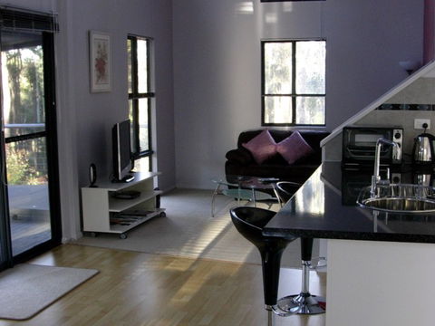 Hidden Grove Retreat - New South Wales Tourism  1