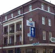 Hotel Gosford - New South Wales Tourism 