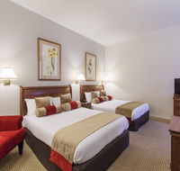 Hotel Grand Chancellor Adelaide on Currie - New South Wales Tourism 