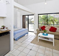 Julians Apartments - New South Wales Tourism 