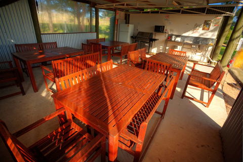 Killarney View Cabins And Caravan Park - New South Wales Tourism  5