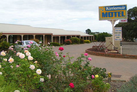 Kirriemuir Motel & Cabins - New South Wales Tourism  0