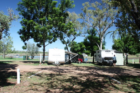 Kununurra Lakeside Resort - New South Wales Tourism  1