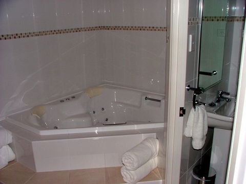 Kyogle Country Inn - New South Wales Tourism  1
