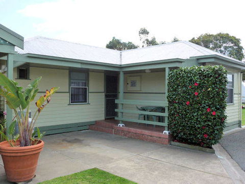 Lakes Haven Caravan Park - New South Wales Tourism  3