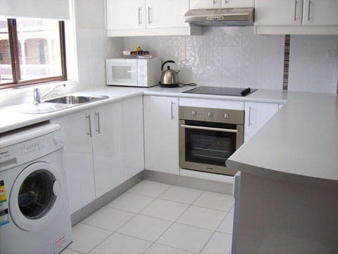 Manuka Park Serviced Apartments - New South Wales Tourism  3