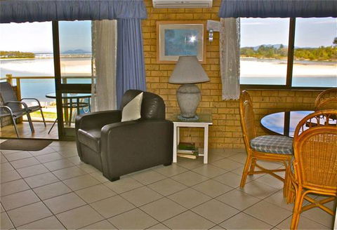 Marcel Towers Holiday Apartments - New South Wales Tourism  2