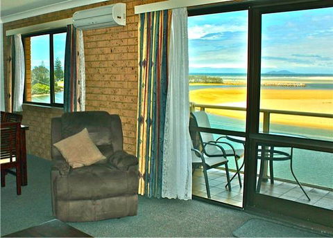 Marcel Towers Holiday Apartments - New South Wales Tourism  4