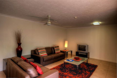 Markham Court - New South Wales Tourism  2