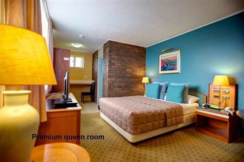 Matador Motor Inn - New South Wales Tourism  0