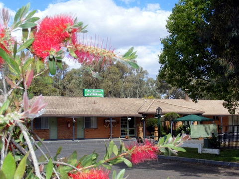 Matthew Flinders Motor Inn - New South Wales Tourism  1