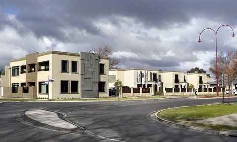 May Park Executive Apartments - New South Wales Tourism  1