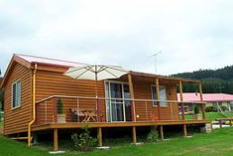 Maydena Country Cabins And Alpacas - New South Wales Tourism  5