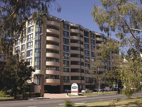 Medina Serviced Apartments Canberra, James Court - New South Wales Tourism  1