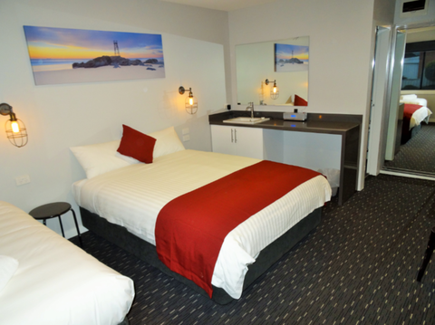 Merewether Motel - New South Wales Tourism  2