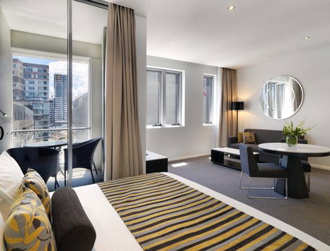 Meriton Serviced Apartments - Zetland - New South Wales Tourism  0