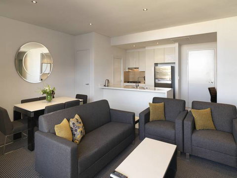 Meriton Serviced Apartments - Zetland - New South Wales Tourism  1