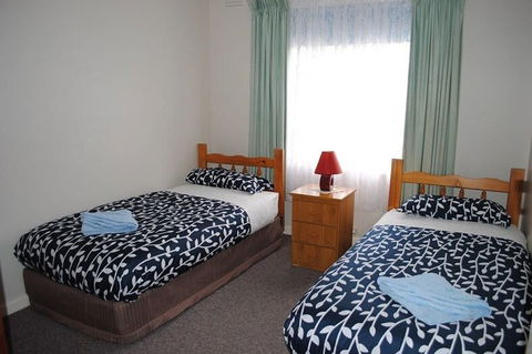 Killara Holiday Flats - New South Wales Tourism  1
