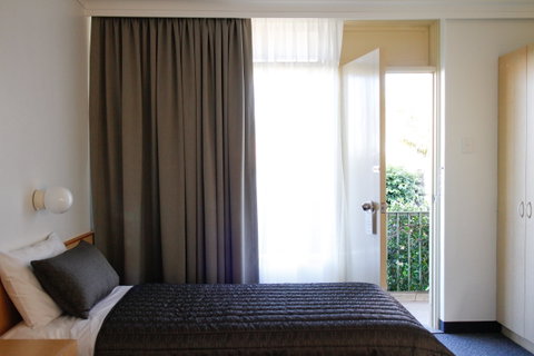 Mid City Motor Inn - New South Wales Tourism  4