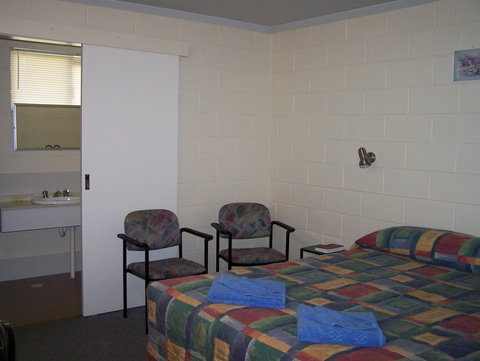 Mitchell Motel - New South Wales Tourism  9