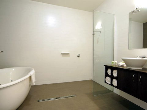 Mornington On Tanti - New South Wales Tourism  3
