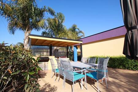 Nautilus Apartments Merimbula - New South Wales Tourism  1