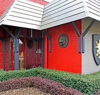 New England Motor Lodge - New South Wales Tourism 