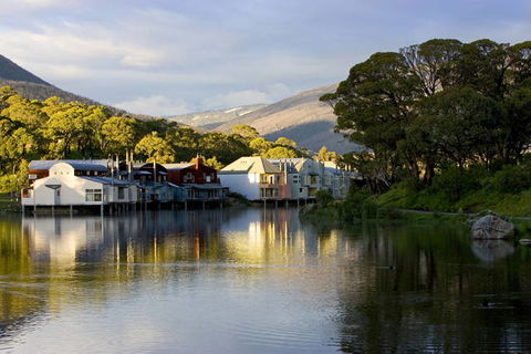 Lake Crackenback Resort And Spa - New South Wales Tourism  0